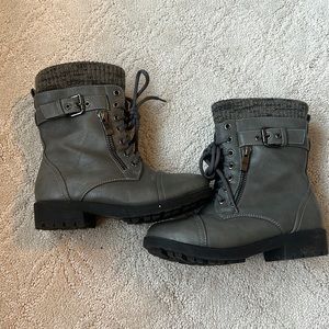 Grey lined boots